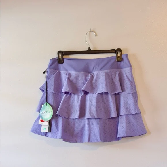 Mono B Micro - Perforated Ruffled Back Skort. - Picture 6 of 9